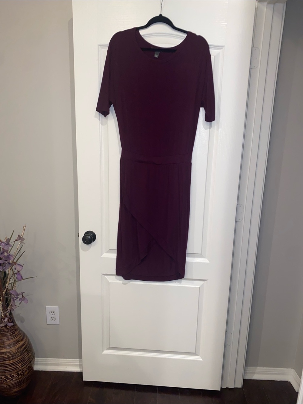 Victoria's Secret Short Sleeve Faux-Wrap Midi Dress in Plum